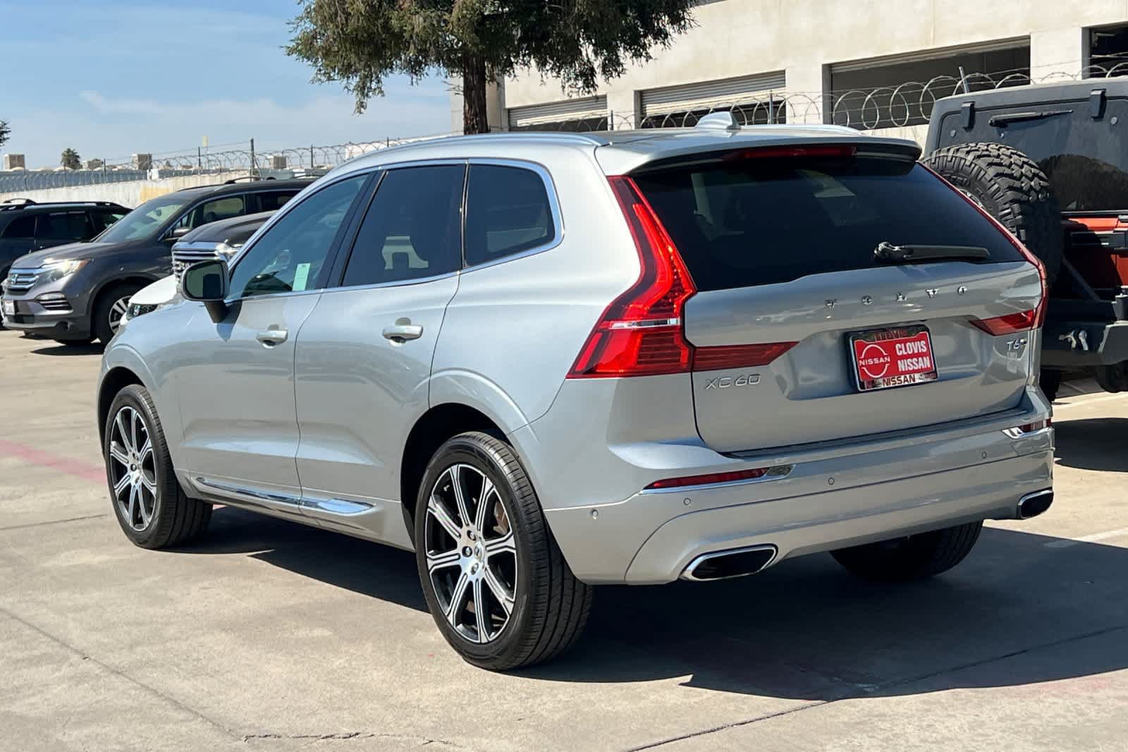 Used 2018 Volvo XC60 T6 Inscription w/ Convenience Package AWD/4WD image 7