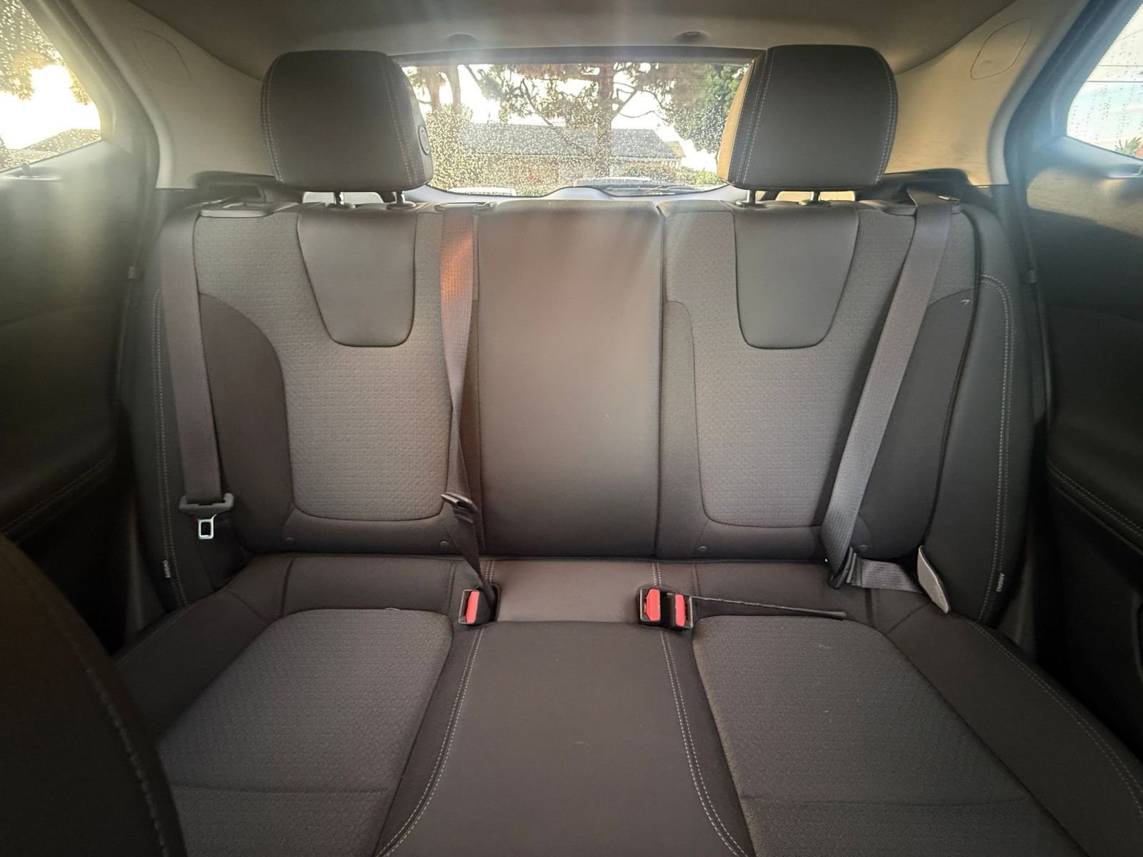 Used 2025 Buick Encore GX Preferred image 34