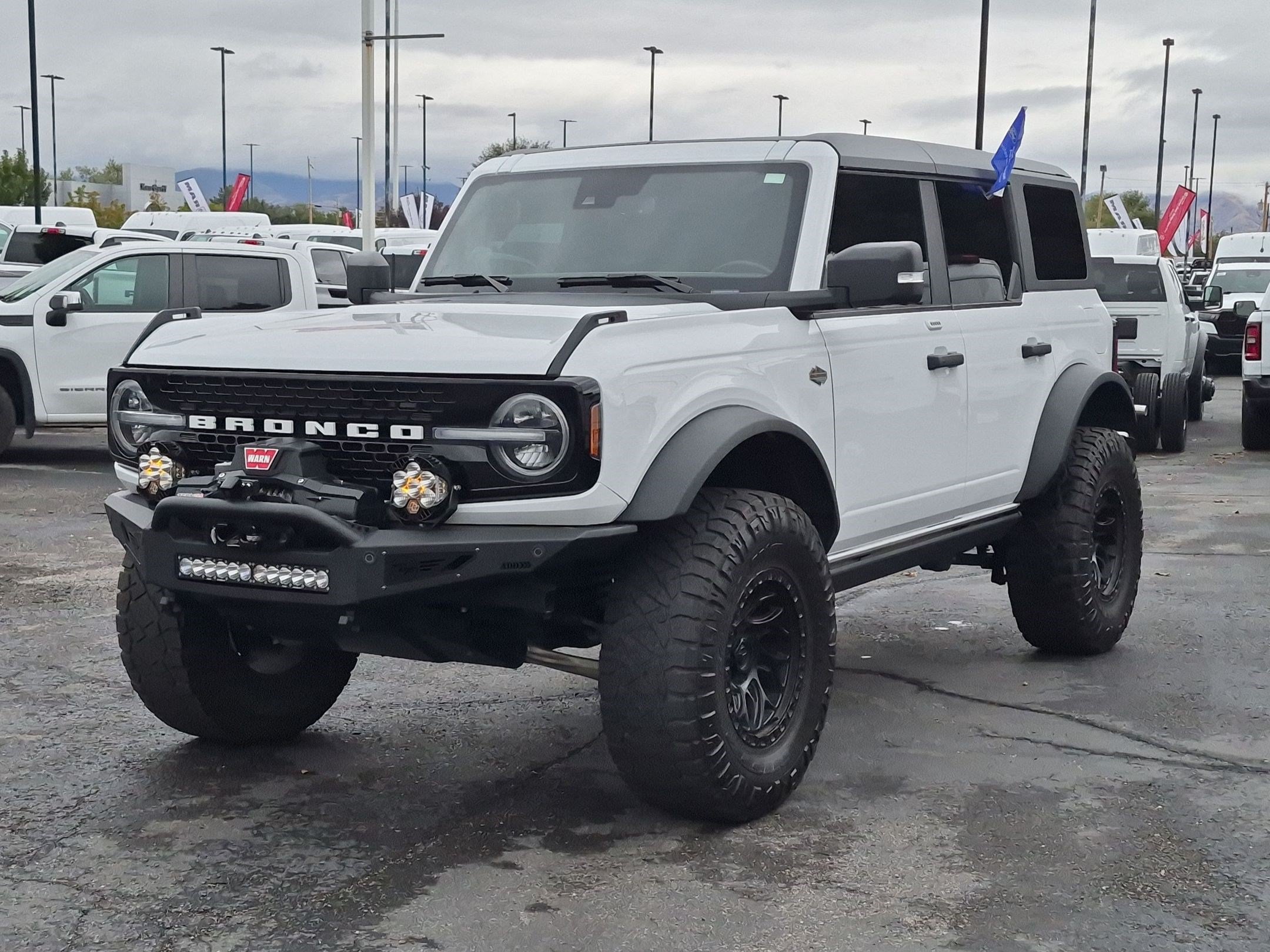 Used 2023 Ford Bronco Wildtrak AWD/4WD image 11