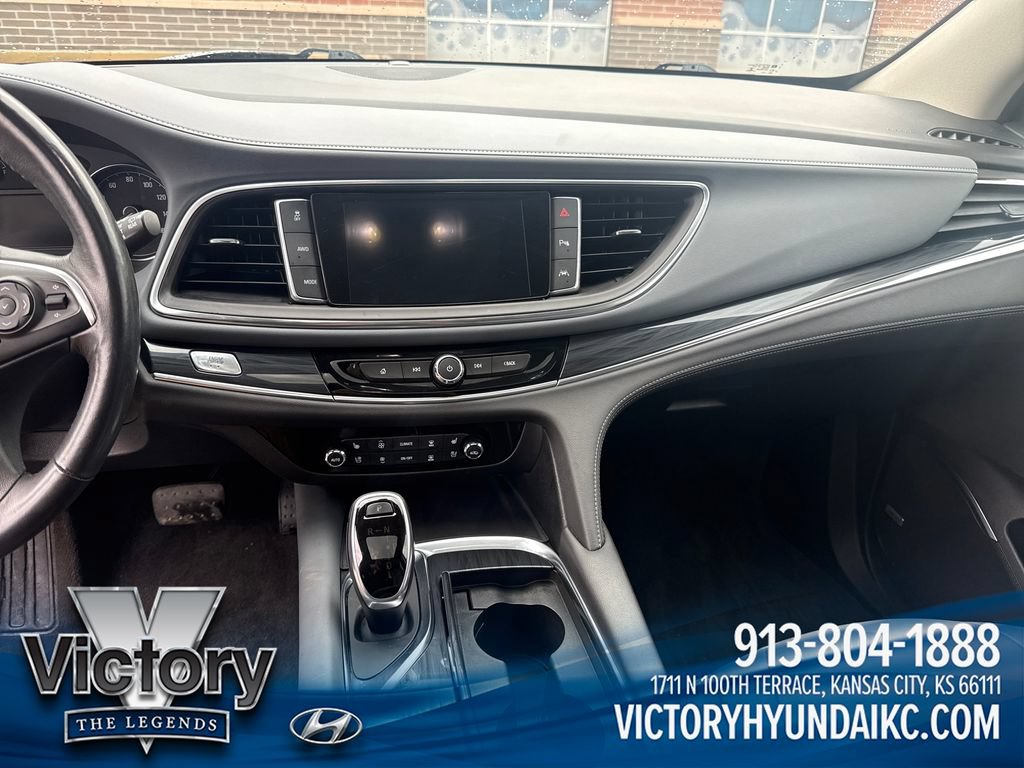 Used 2021 Buick Enclave Premium w/ Sun and Sites Package AWD/4WD image 25