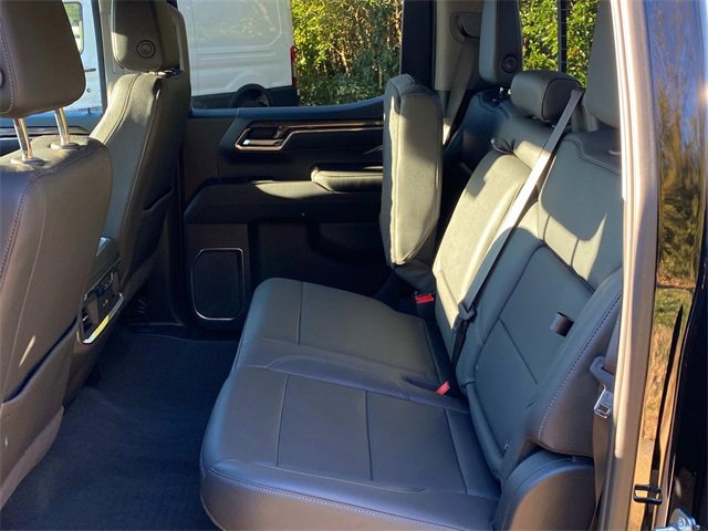 Used 2022 Chevrolet Silverado 1500 LTZ w/ LTZ Premium Package image 9