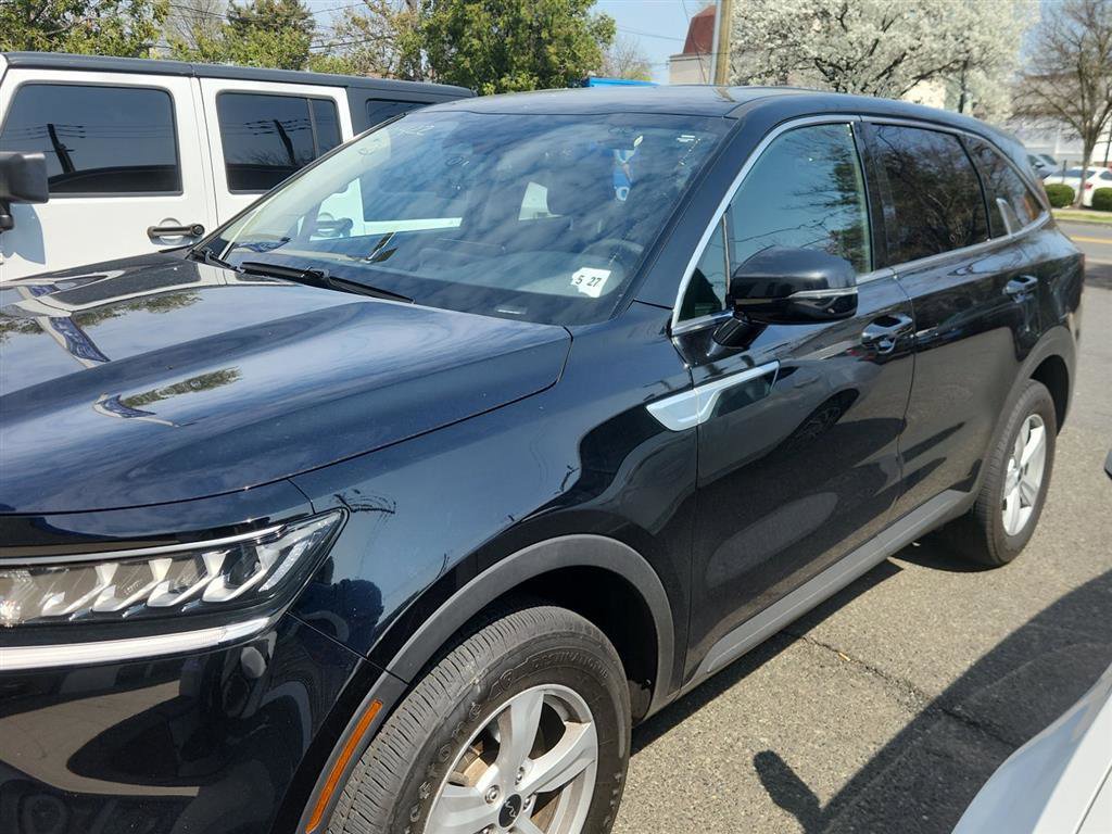 Used 2022 Kia Sorento LX