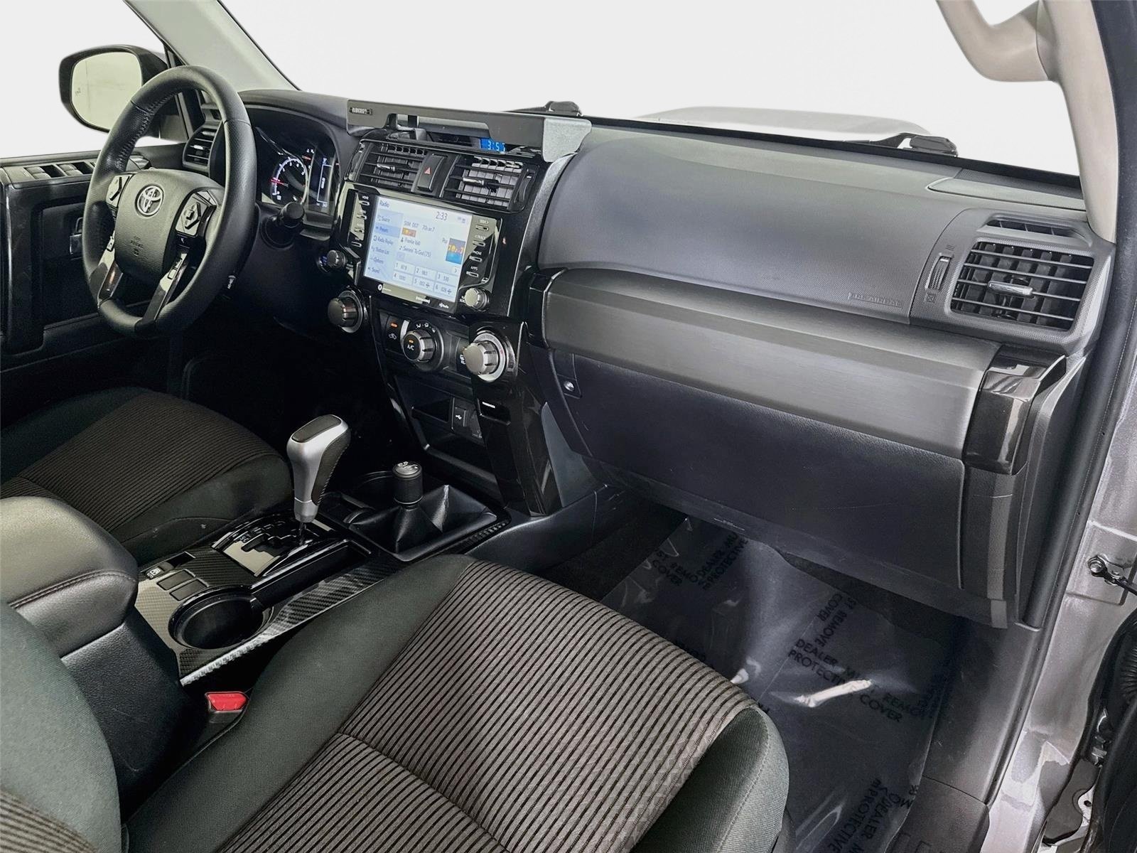 Used 2023 Toyota 4Runner TRD Off-Road AWD/4WD image 28
