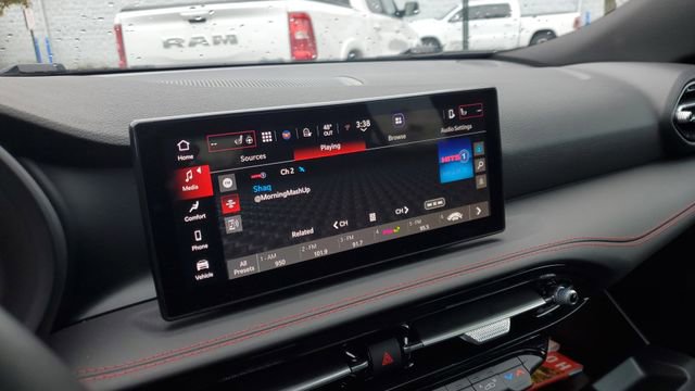 Certified 2024 Dodge Hornet GT w/ Tech Pack w/o Parking image 11