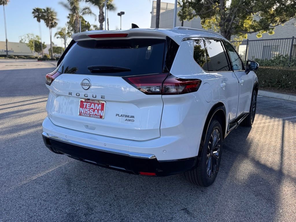 New 2026 Nissan Rogue Platinum image 7