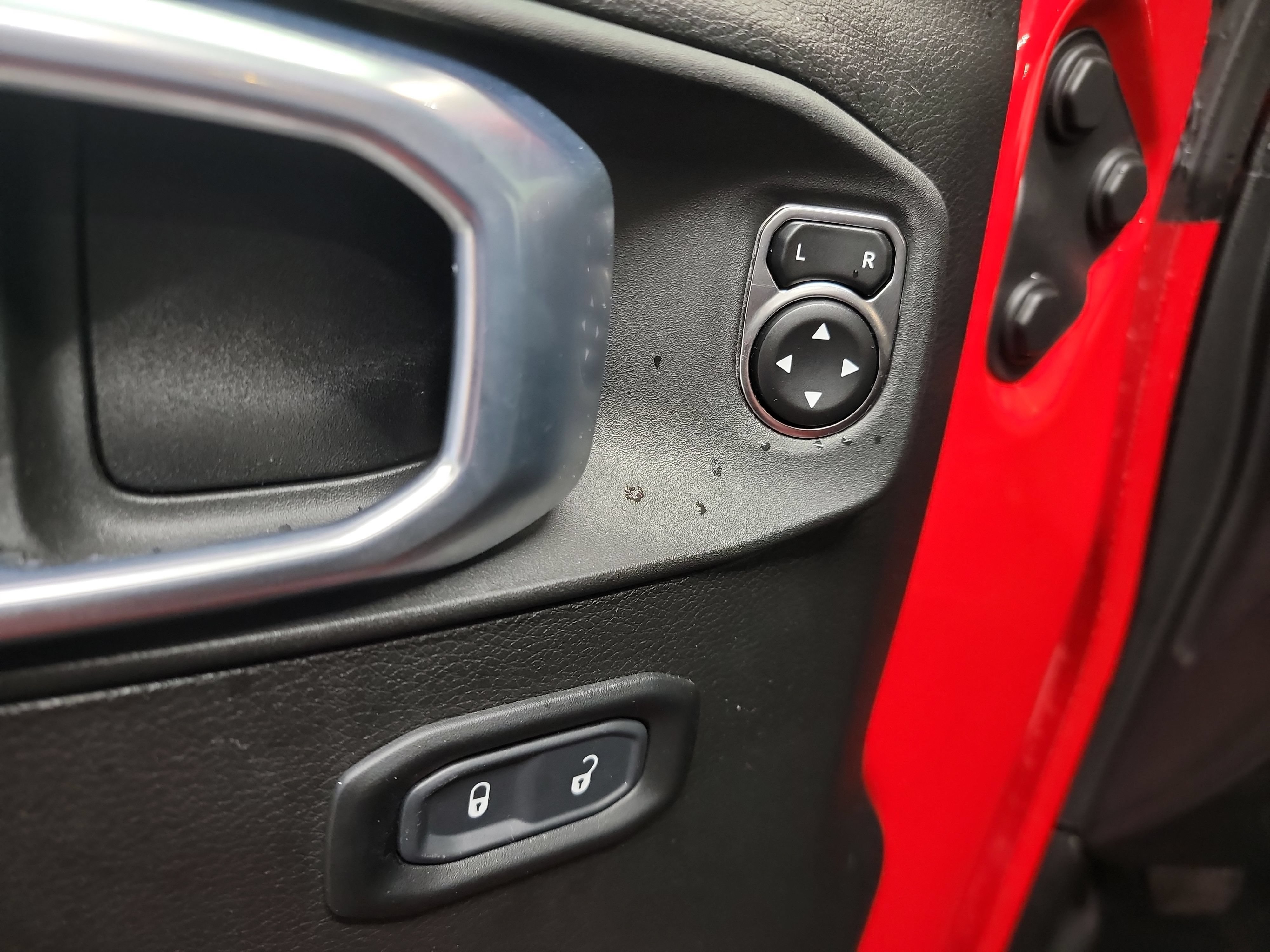 Used 2023 Jeep Gladiator Rubicon w/ LED Lighting Group AWD/4WD image 14