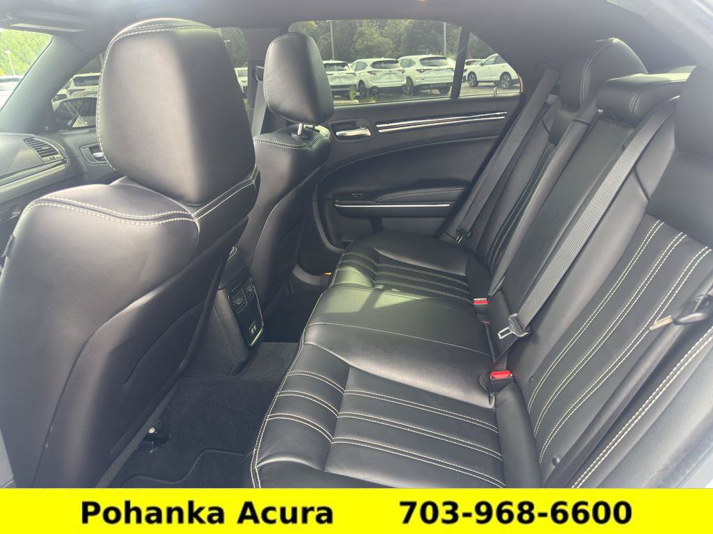 Used 2022 Chrysler 300 S w/ Safetytec Plus Group RWD image 27
