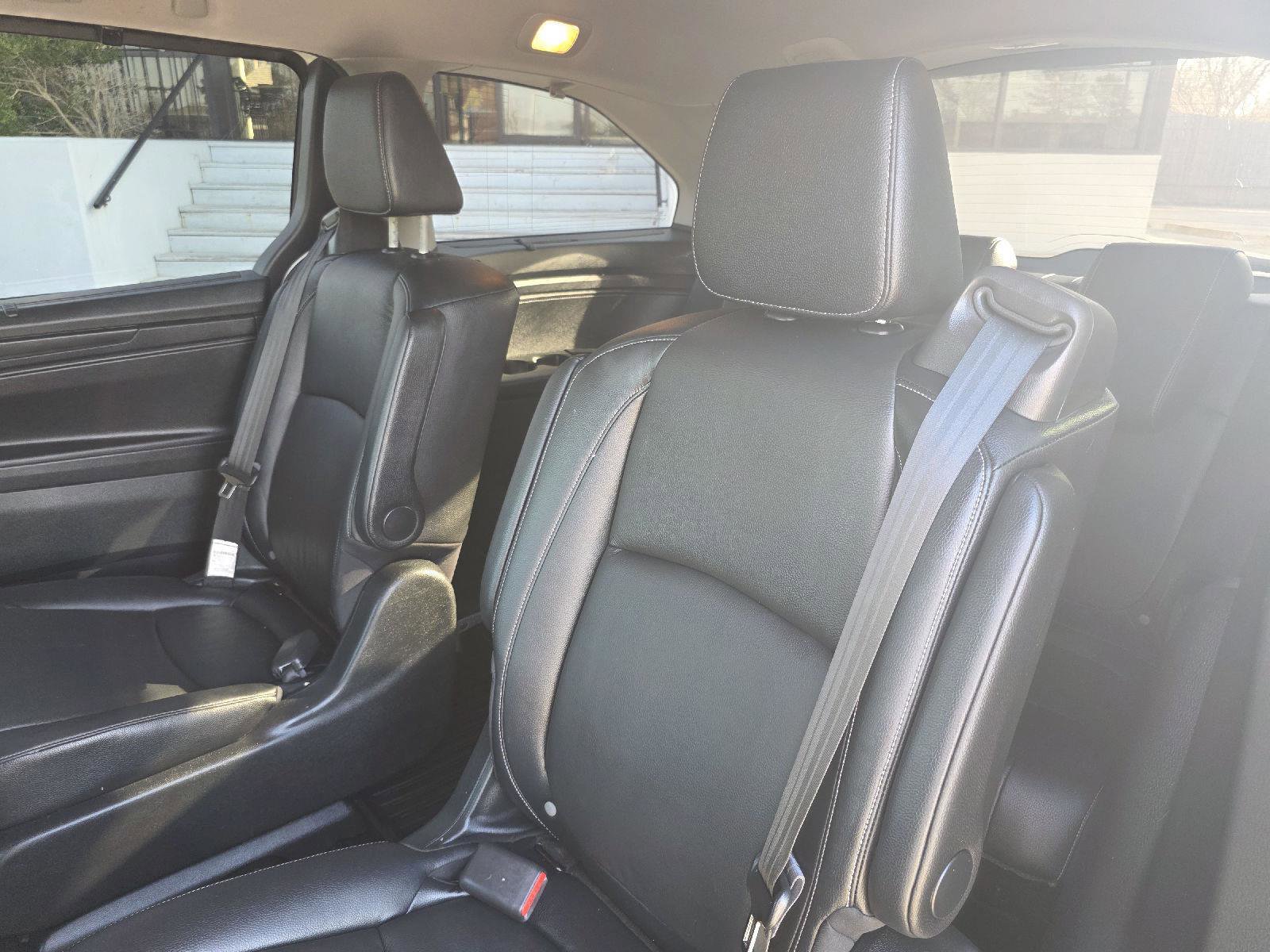 Used 2023 Honda Odyssey Touring image 34