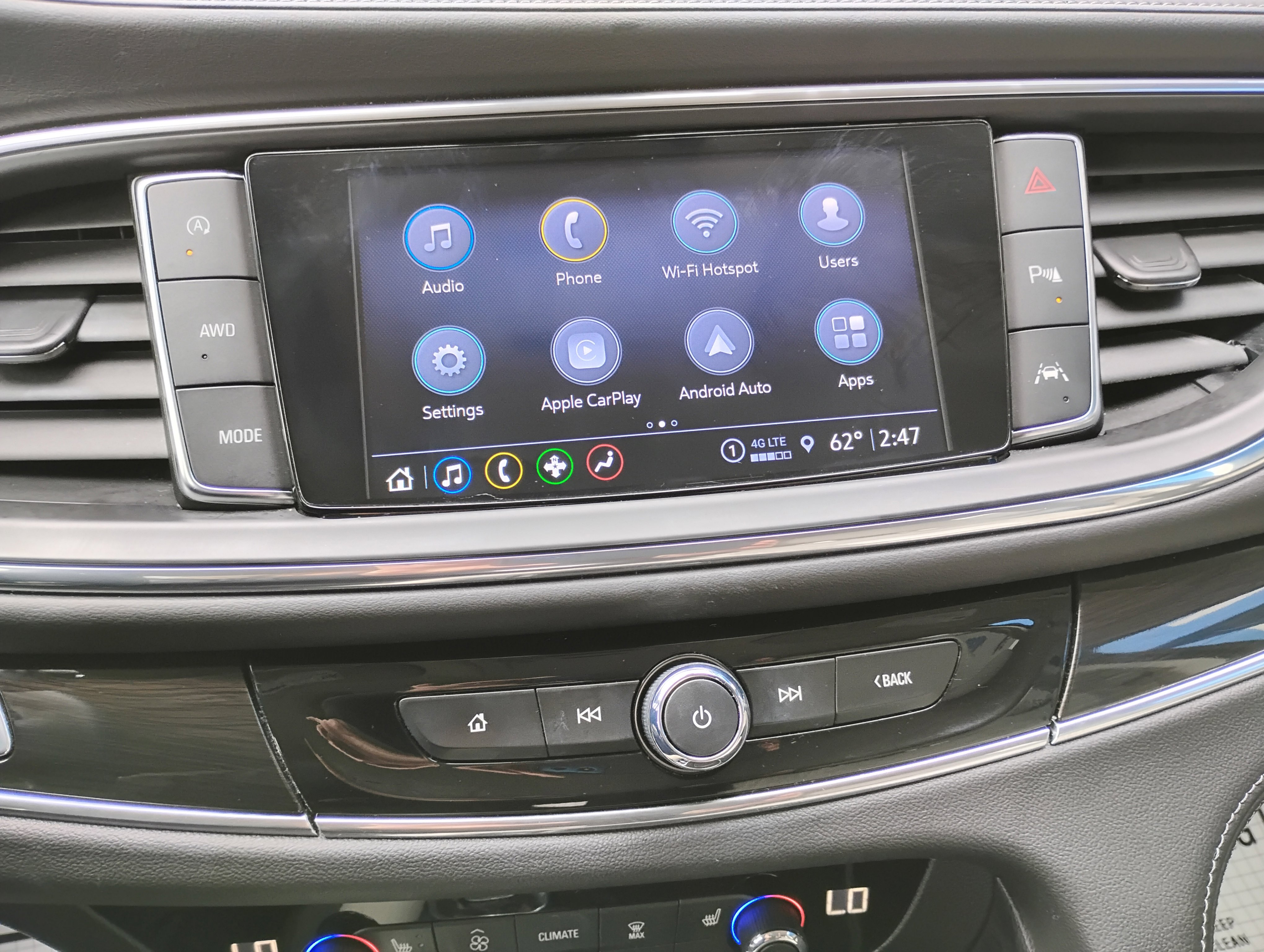 Used 2024 Buick Enclave Essence w/ Trailering Package, 5000 lbs. image 7