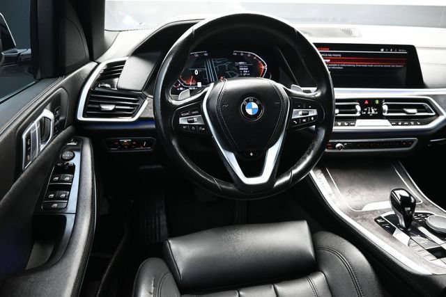Used 2022 BMW X5 xDrive40i AWD/4WD image 17