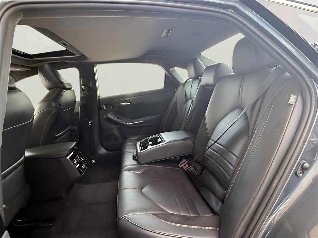 Used 2020 Toyota Avalon Touring image 48