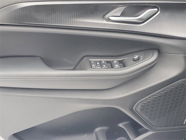 New 2025 Jeep Grand Cherokee L Altitude image 17