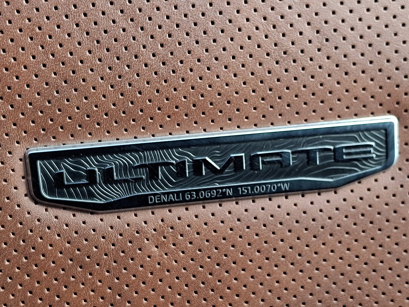 Certified 2025 GMC Sierra 2500 Denali Ultimate image 30
