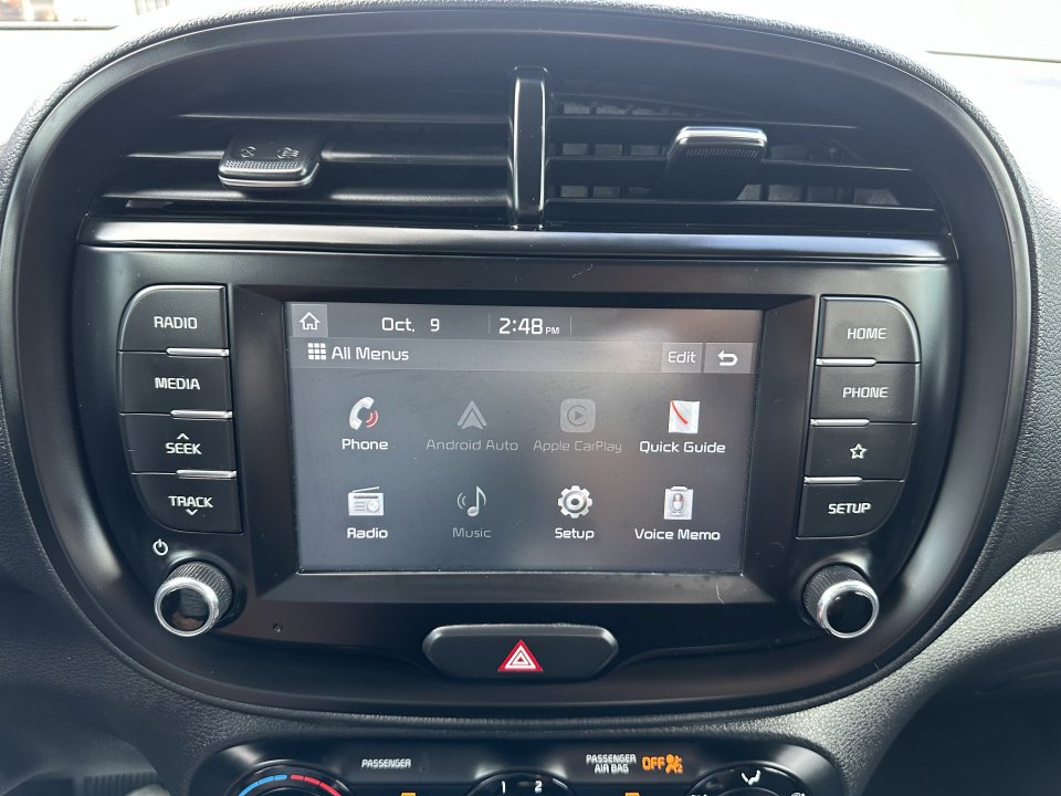 Used 2020 Kia Soul LX FWD image 10