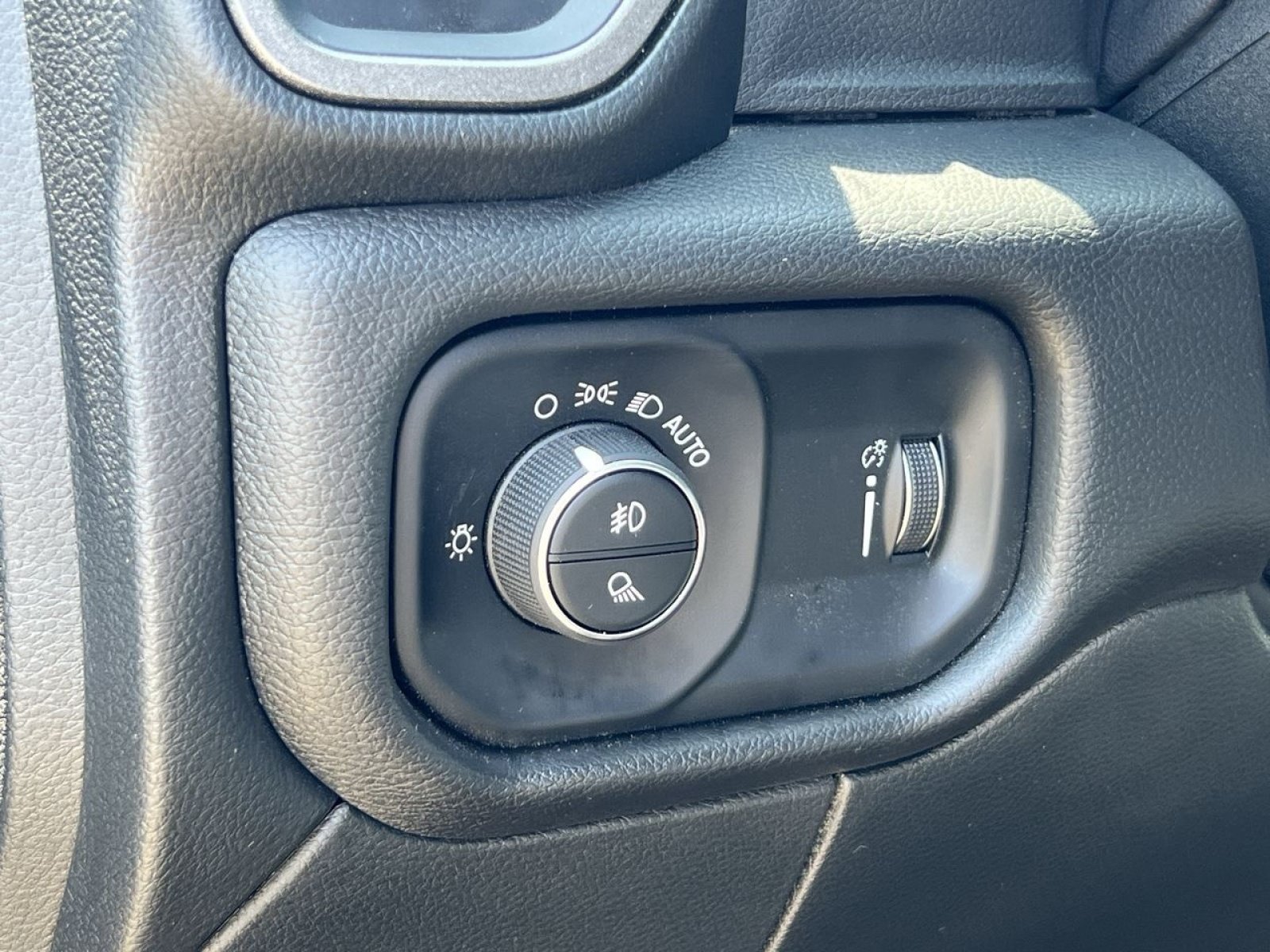 New 2025 RAM 2500 Tradesman AWD/4WD image 20