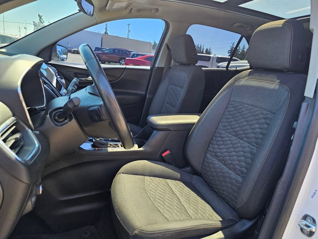 Used 2018 Chevrolet Equinox LT w/ Sun & Infotainment Package FWD image 20