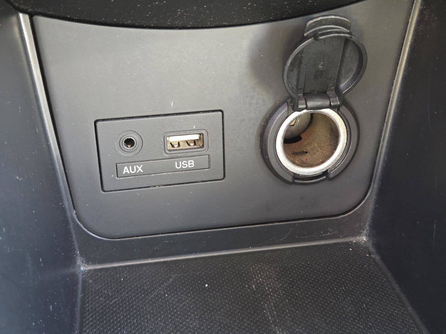 Used 2015 Hyundai Accent GLS FWD image 23