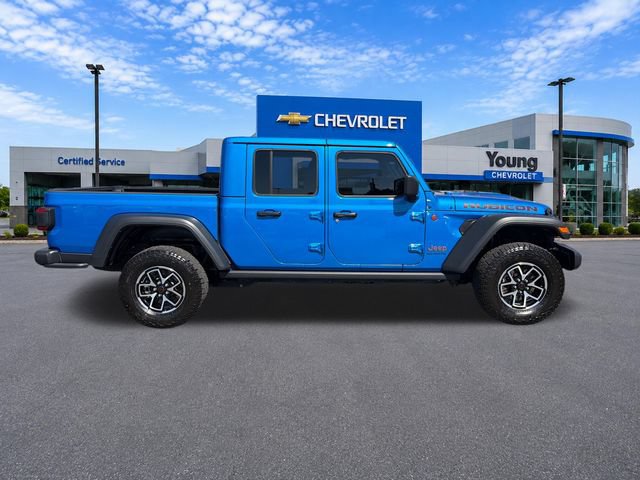 Used 2025 Jeep Gladiator Rubicon w/ Convenience Group AWD/4WD image 8