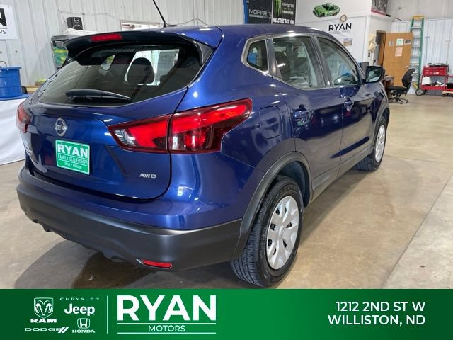 Used 2019 Nissan Rogue Sport S AWD/4WD image 7