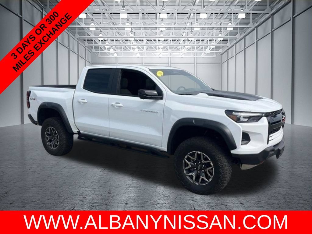 Used 2026 Chevrolet Colorado ZR2 w/ Technology Package