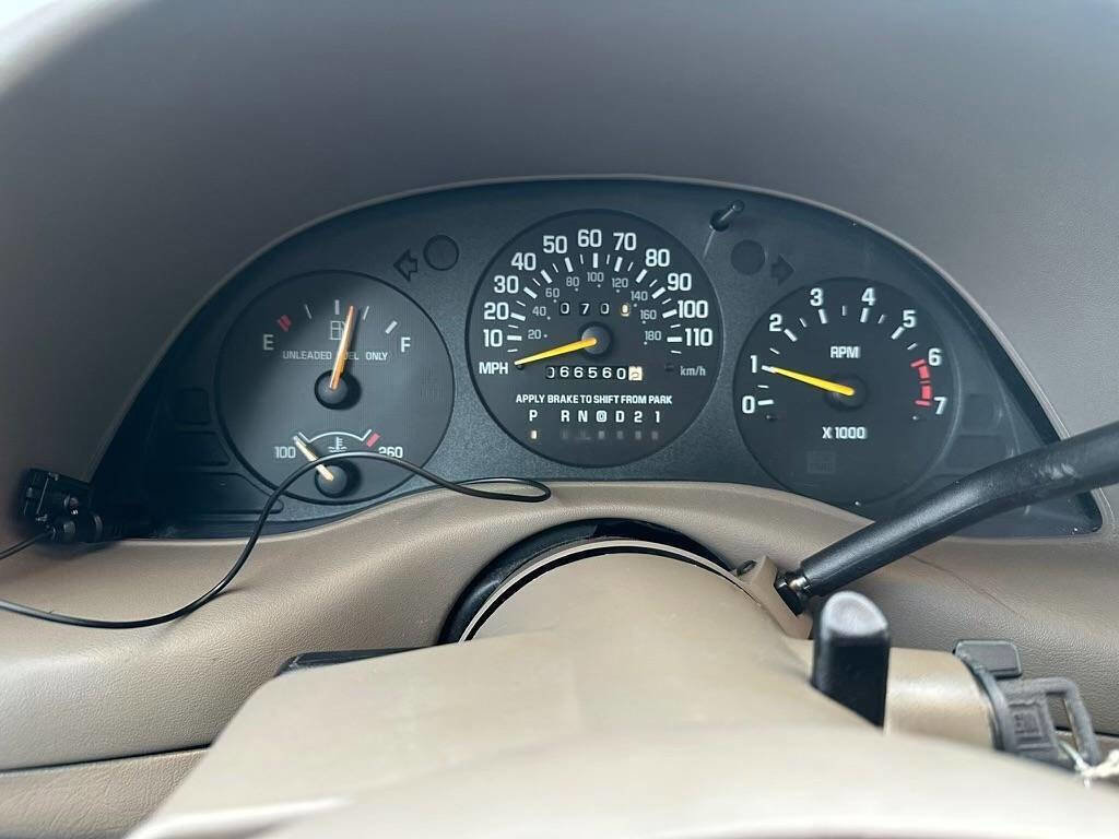 Used 1998 Chevrolet Lumina LS w/ Preferred Equipment Group 1 image 7