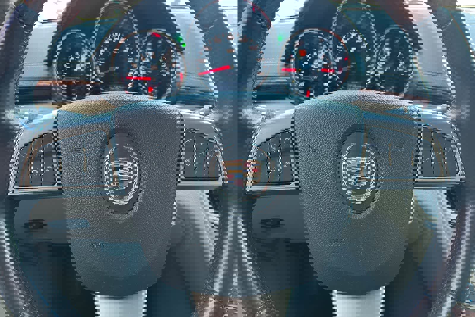 Used 2010 Cadillac CTS Premium image 23