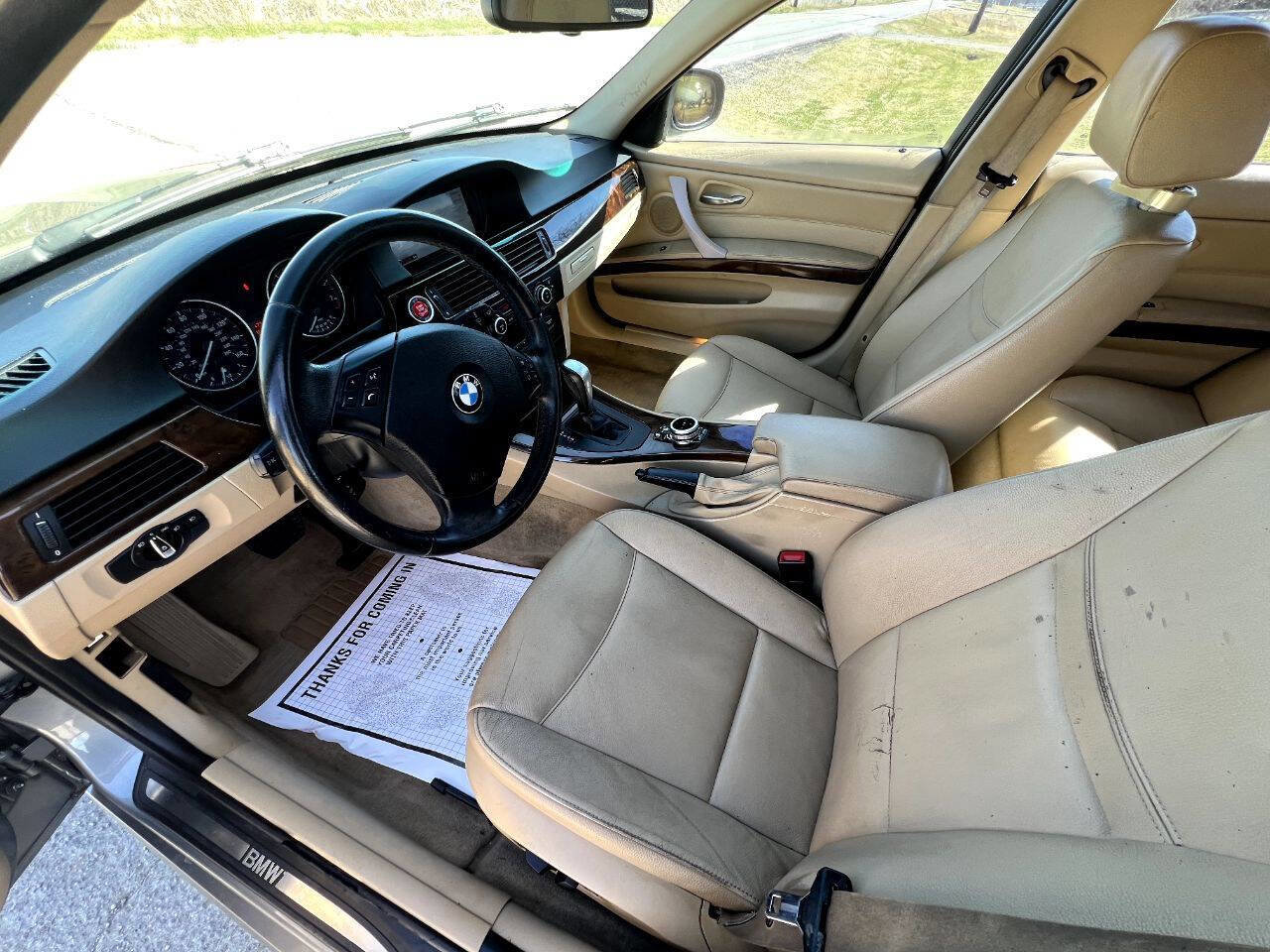 Used 2011 BMW 328i 328i 4dr Sedan SULEV RWD image 2