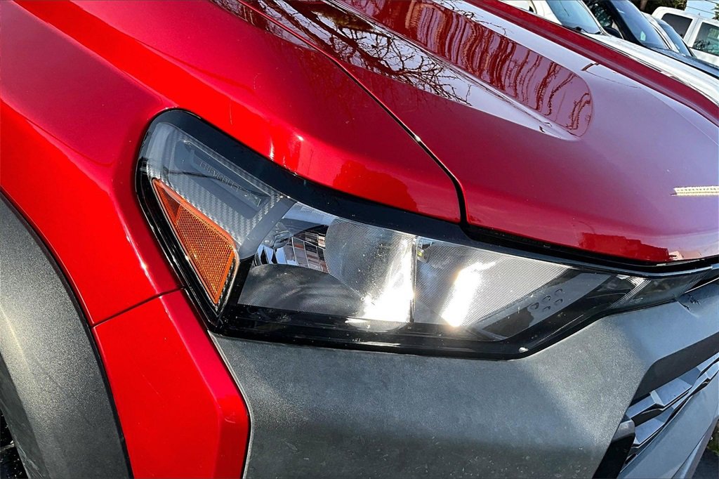 Used 2023 Chevrolet Colorado Trail Boss image 27