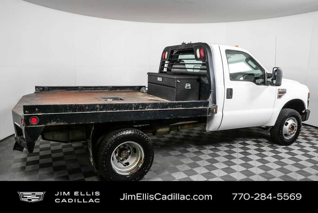 Used 2010 Ford F350 XL image 2