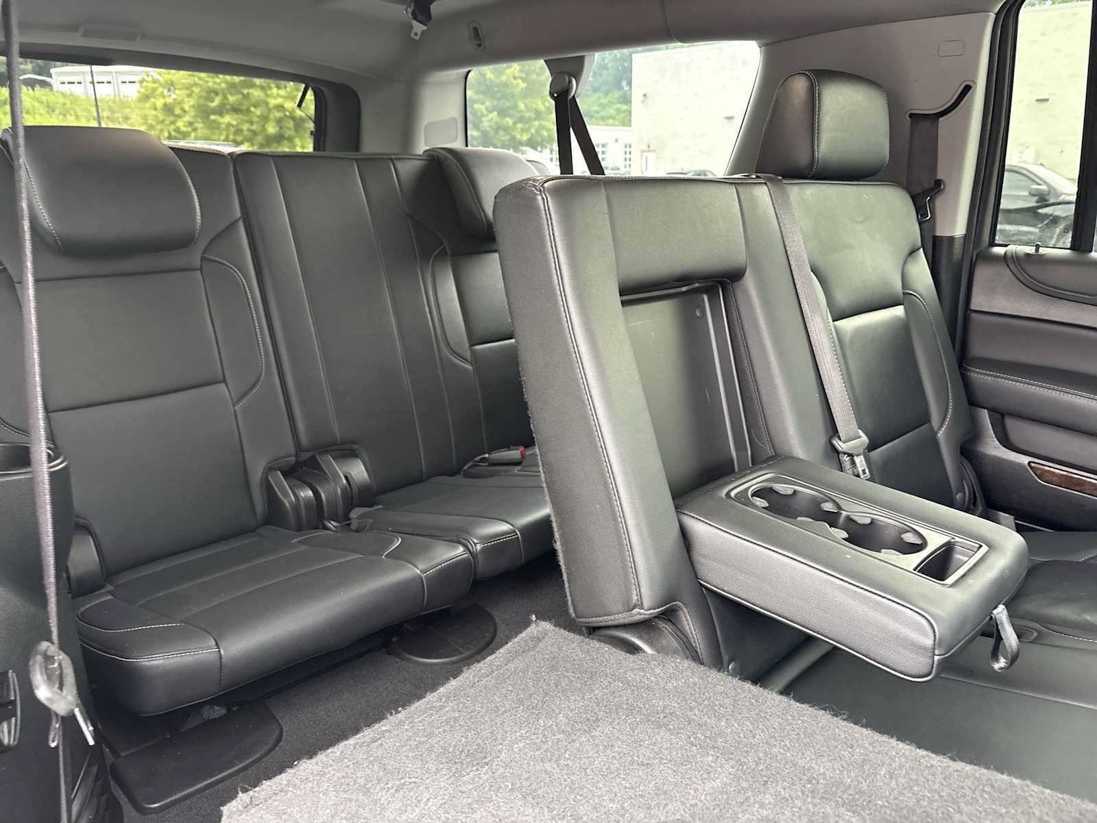 Used 2019 Chevrolet Suburban LT AWD/4WD image 26