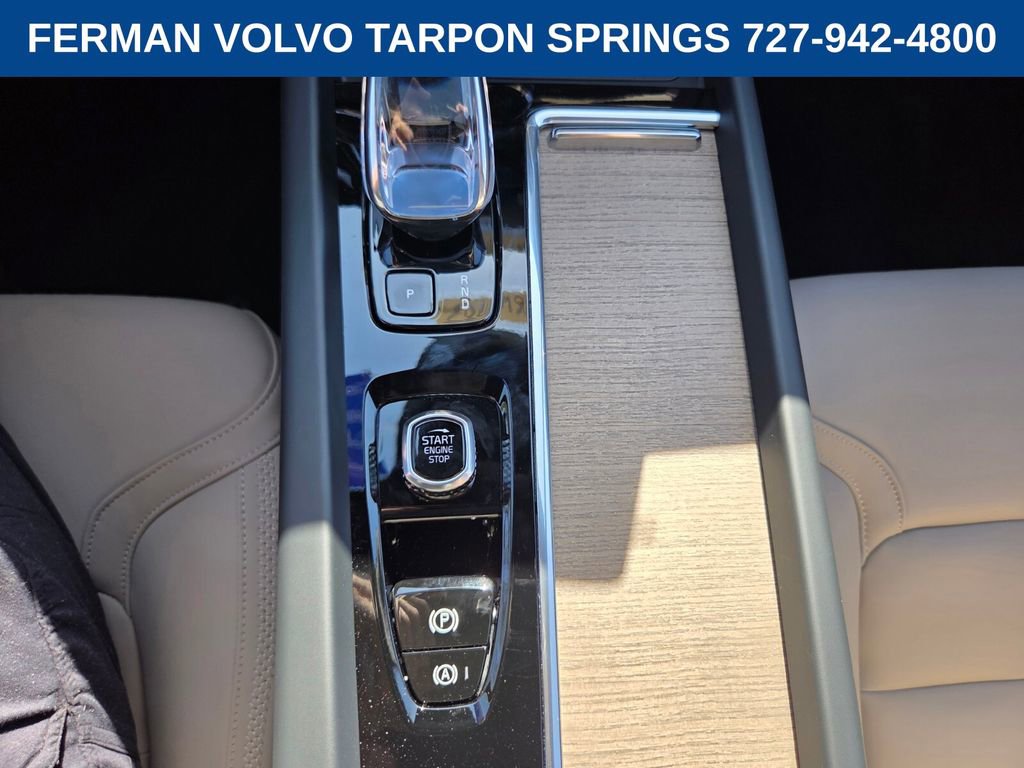 New 2026 Volvo XC60 B5 Plus w/ Protection Package Premier image 26