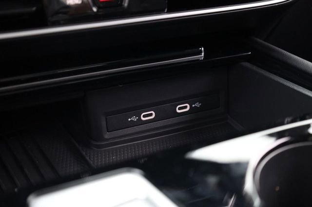 New 2026 Volkswagen Atlas SE image 18