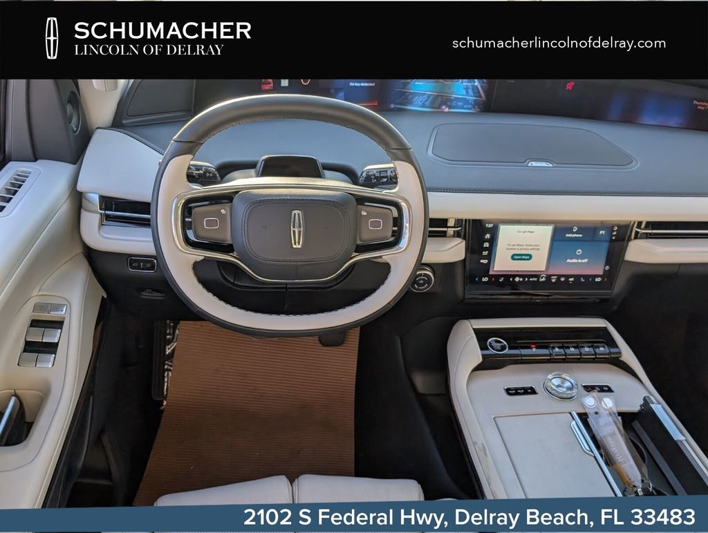 New 2026 Lincoln Navigator L Premier AWD/4WD image 14
