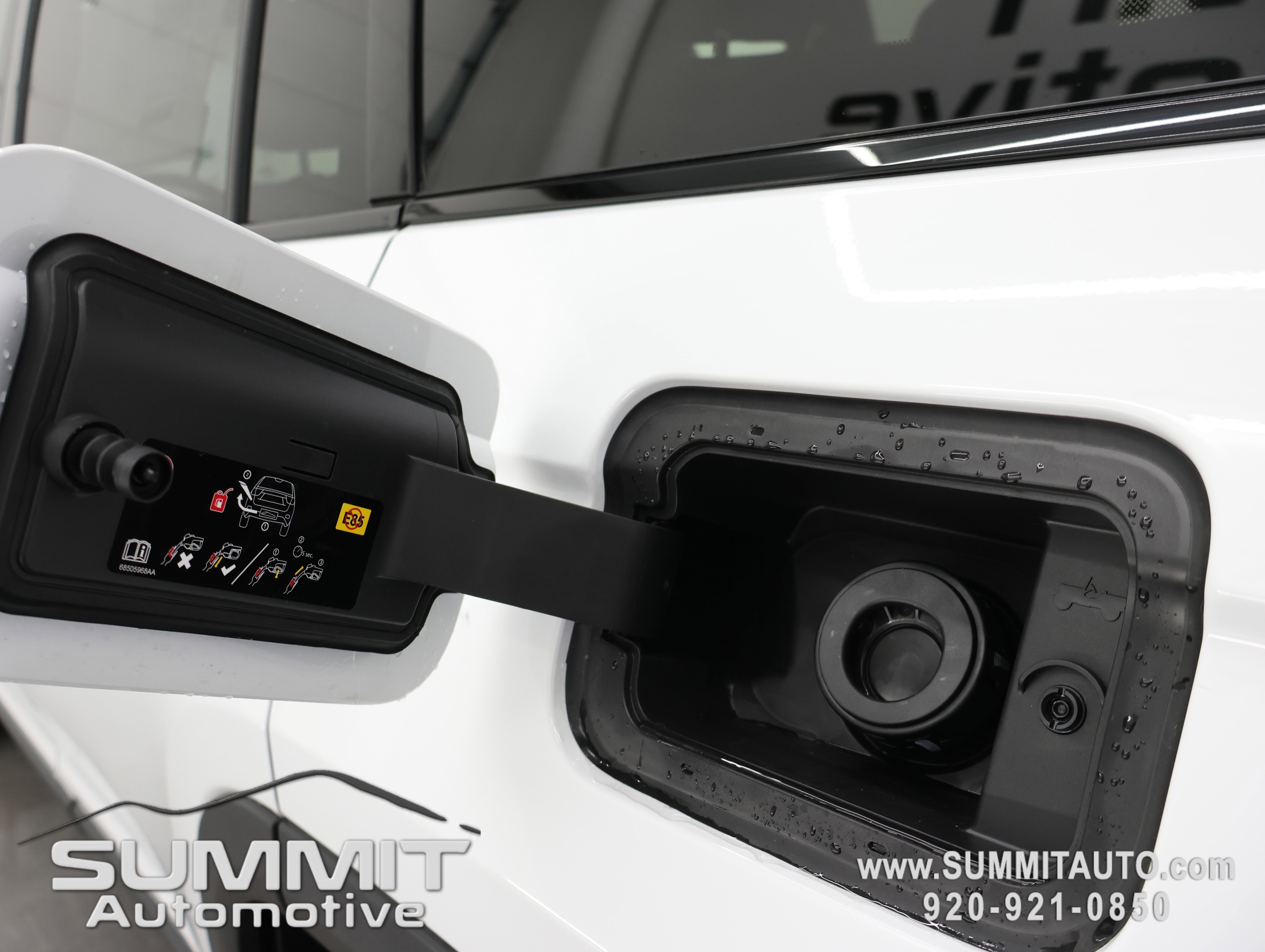 New 2026 Jeep Grand Cherokee L Laredo Altitude image 30