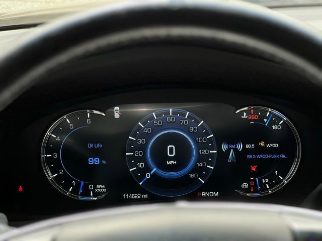 Used 2016 Cadillac Escalade Luxury AWD/4WD image 37