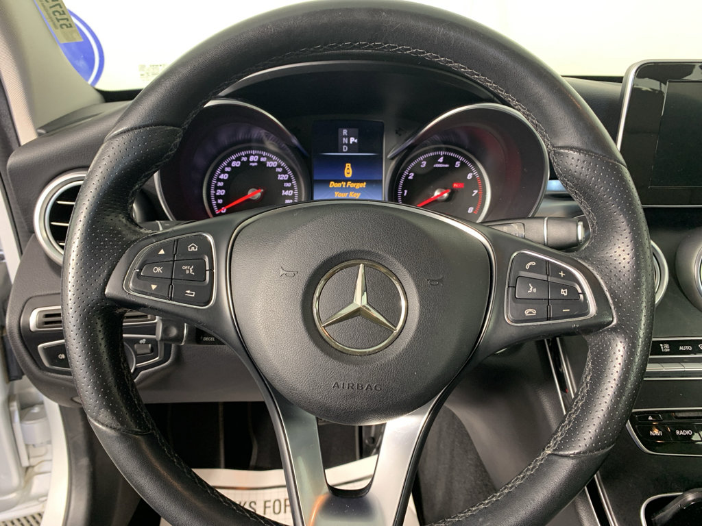 Used 2017 Mercedes-Benz C 300 4MATIC Sedan image 22