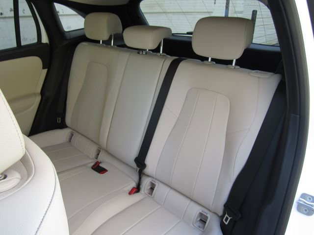 Certified 2023 Mercedes-Benz GLA 250 4MATIC w/ Premium Package image 16
