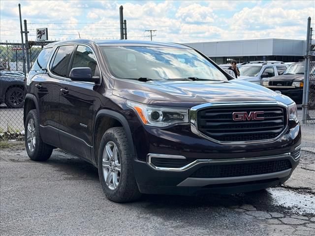 Used 2018 GMC Acadia SLE AWD/4WD image 1