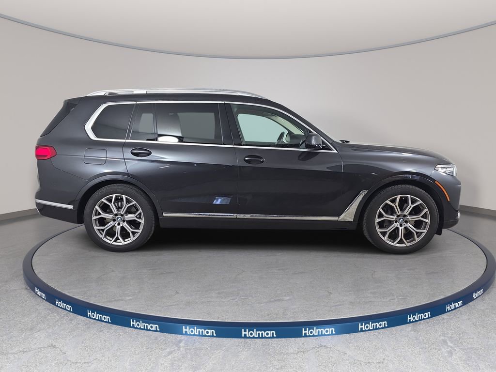 Used 2022 BMW X7 xDrive40i w/ Premium Package AWD/4WD image 5