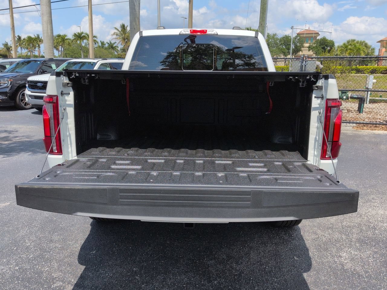 Certified 2025 Ford F150 Lariat w/ Equipment Group 501A Mid AWD/4WD image 13