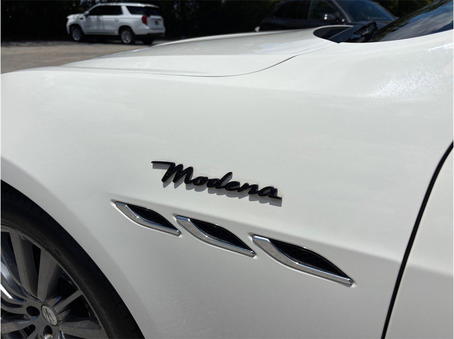 Used 2022 Maserati Ghibli Modena RWD image 18