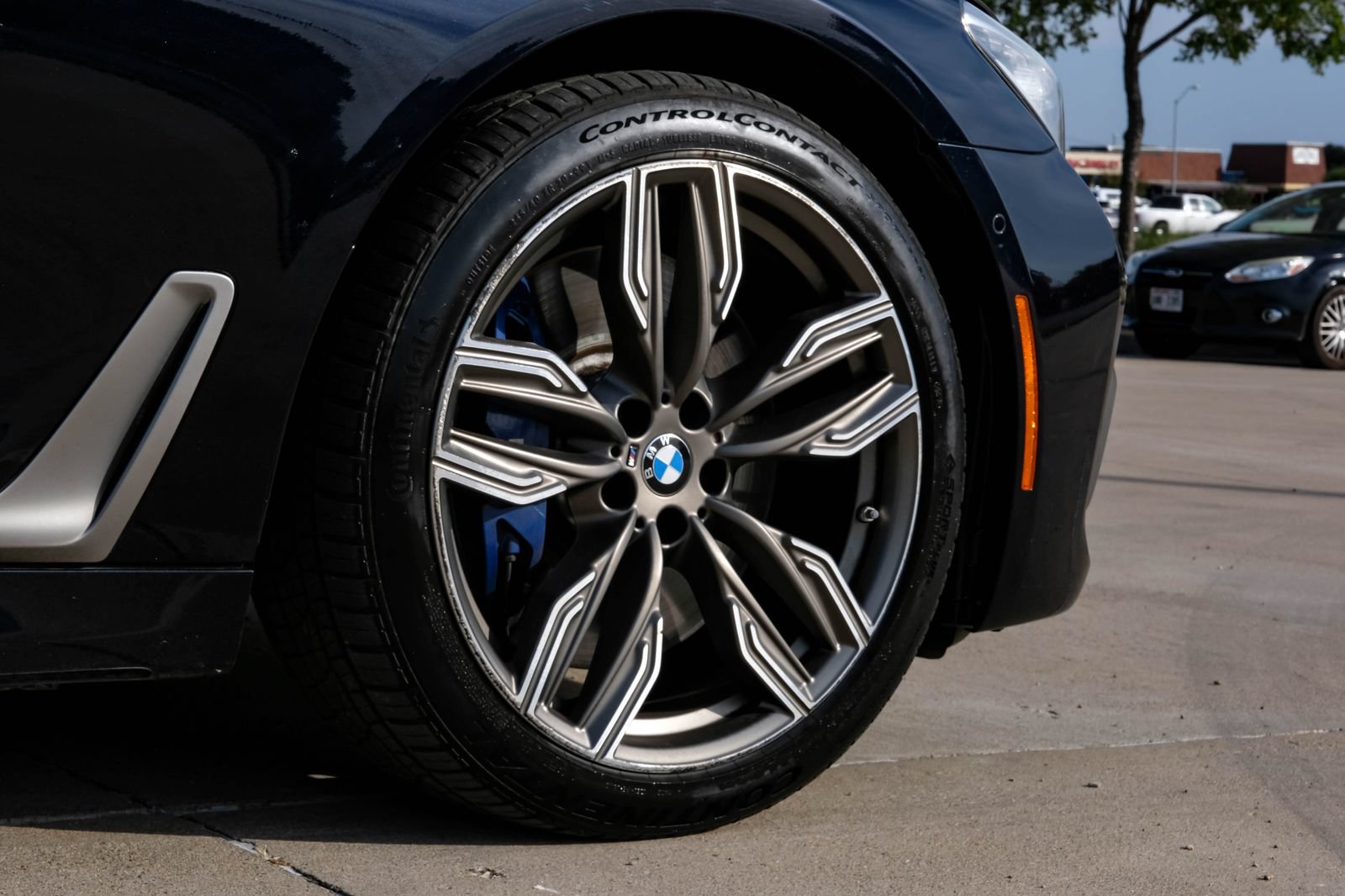 Used 2018 BMW M760i xDrive AWD/4WD image 60