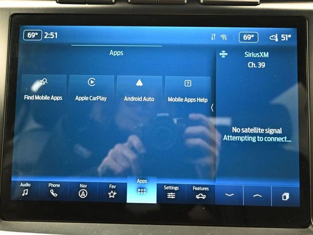 Used 2022 Ford F150 Lariat AWD/4WD image 39