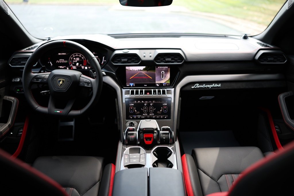 Used 2024 Lamborghini Urus Performante image 31