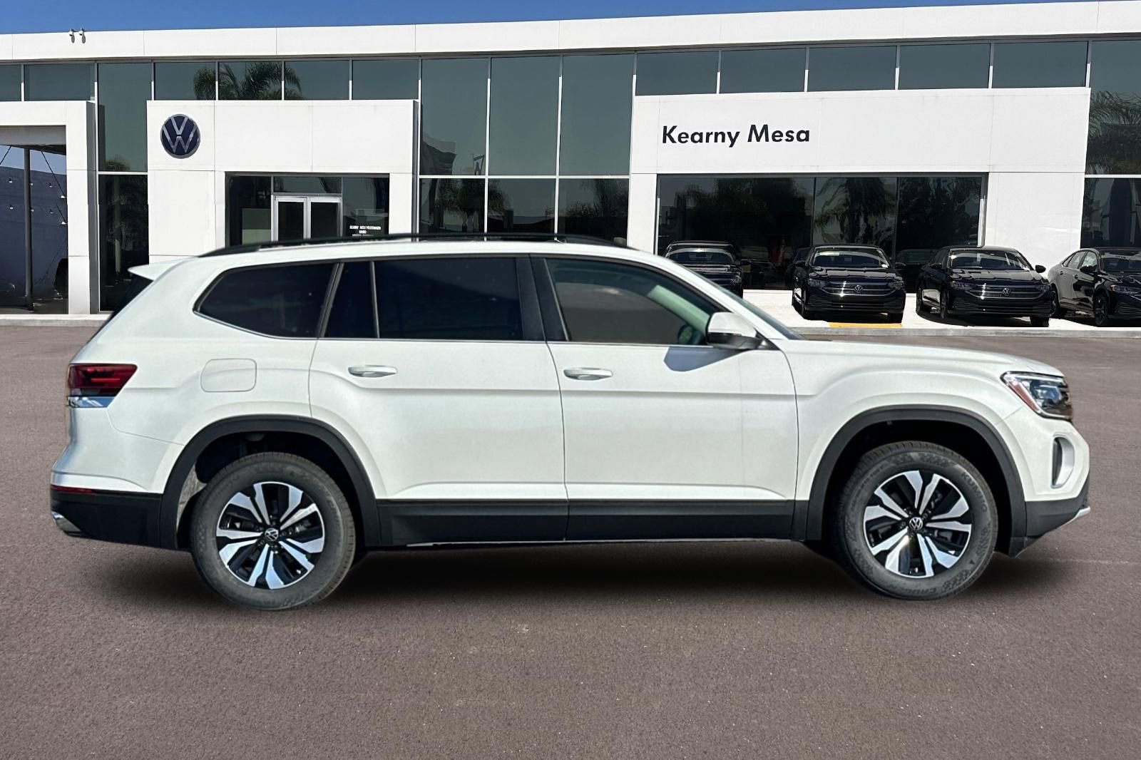 New 2026 Volkswagen Atlas SE AWD/4WD image 3