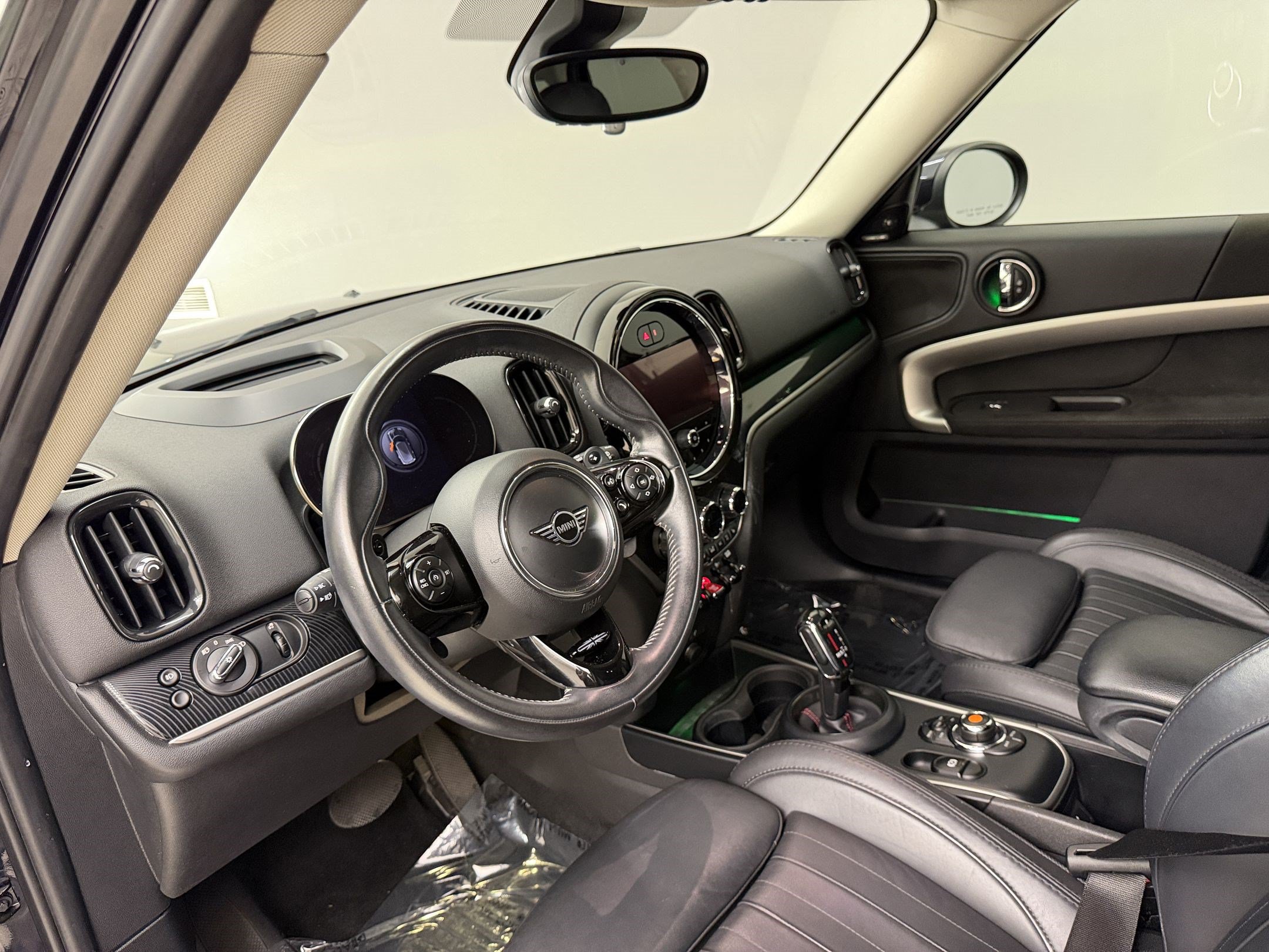 Used 2021 MINI Cooper Countryman S FWD image 4