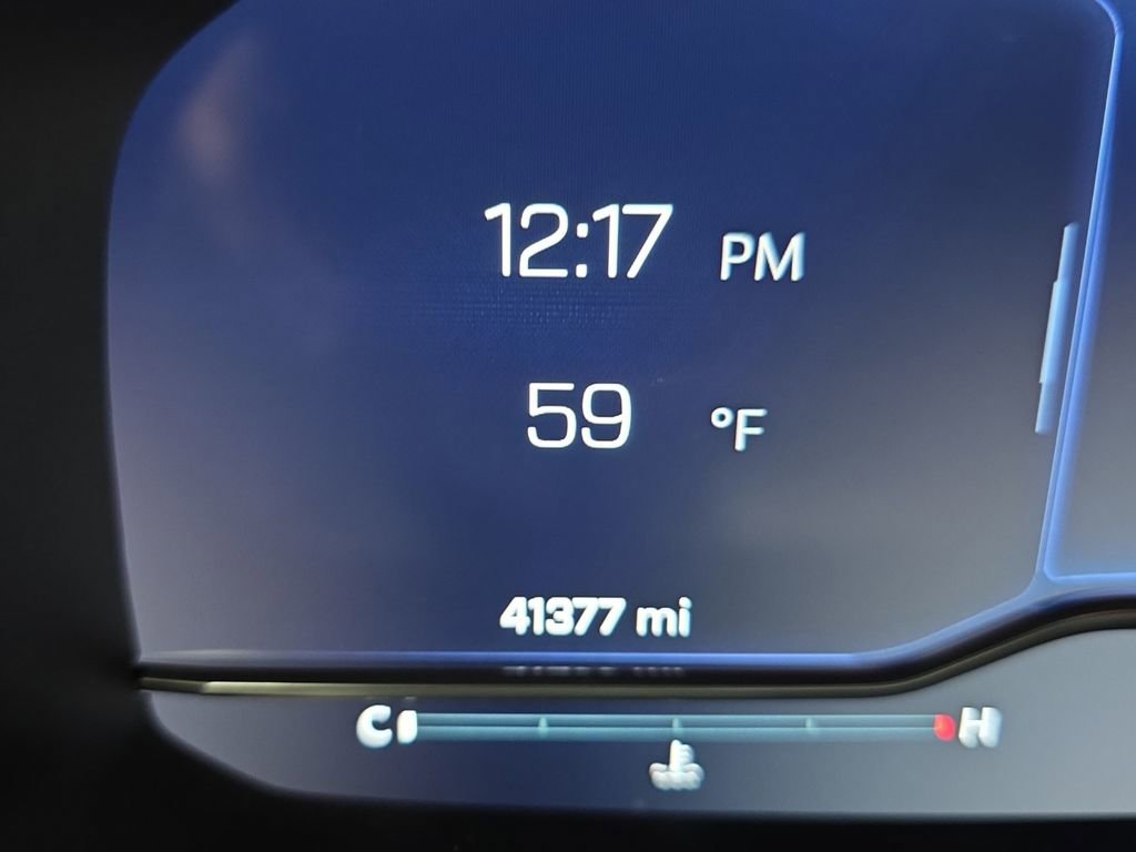 Used 2024 Chevrolet Tahoe Premier w/ Advanced Technology Package AWD/4WD image 21