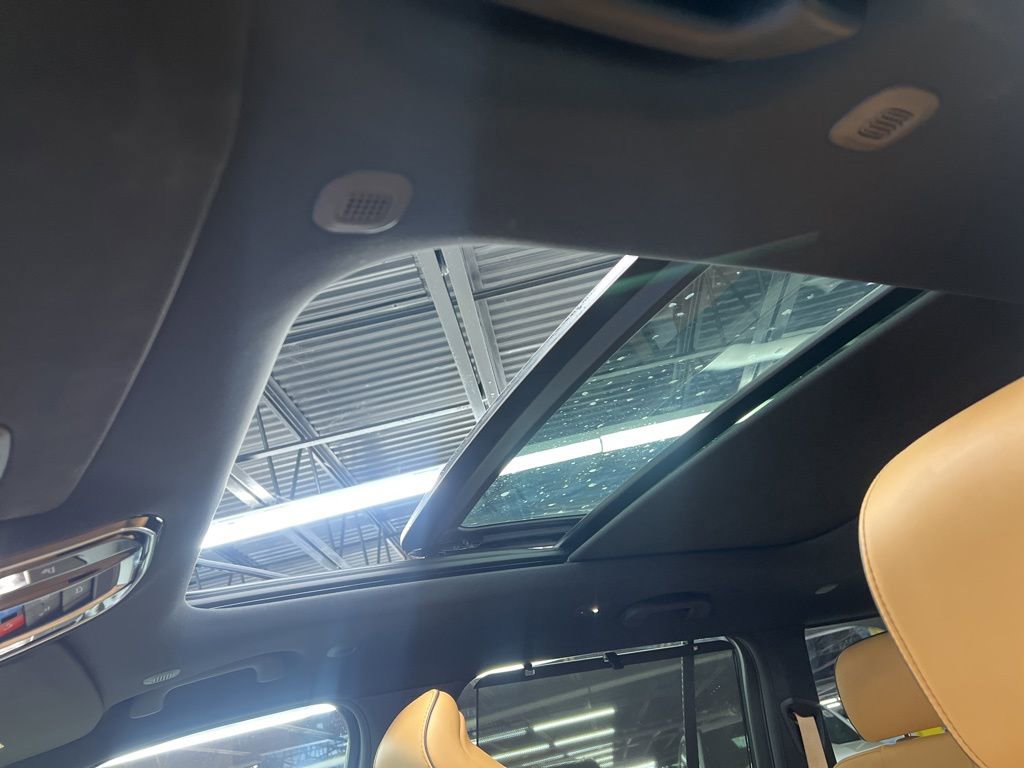 Used 2022 Jeep Grand Cherokee Summit w/ Adv Protech Group IV image 23