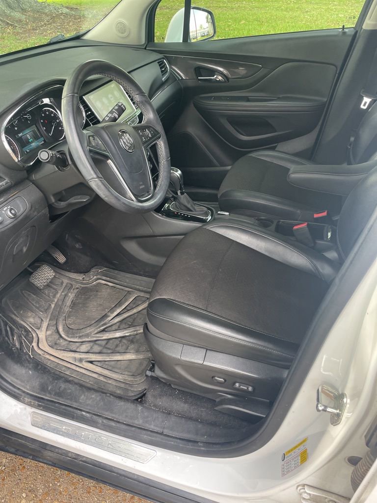 Used 2018 Buick Encore Preferred FWD image 9