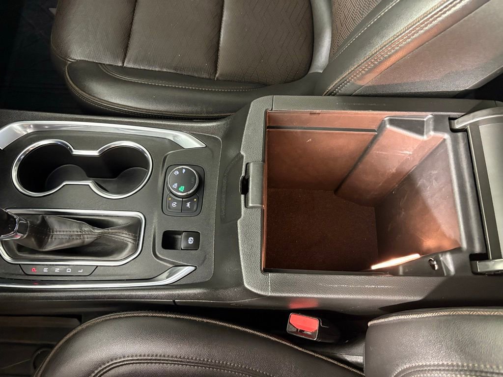 Used 2023 Chevrolet Traverse High Country w/ LPO, Floor Liner Package image 33